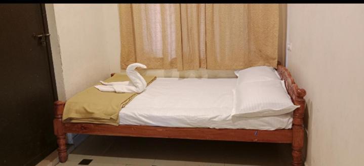 Vagamon Lake Palace Hostel Buitenkant foto