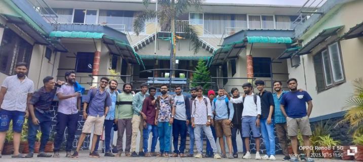 Vagamon Lake Palace Hostel Buitenkant foto