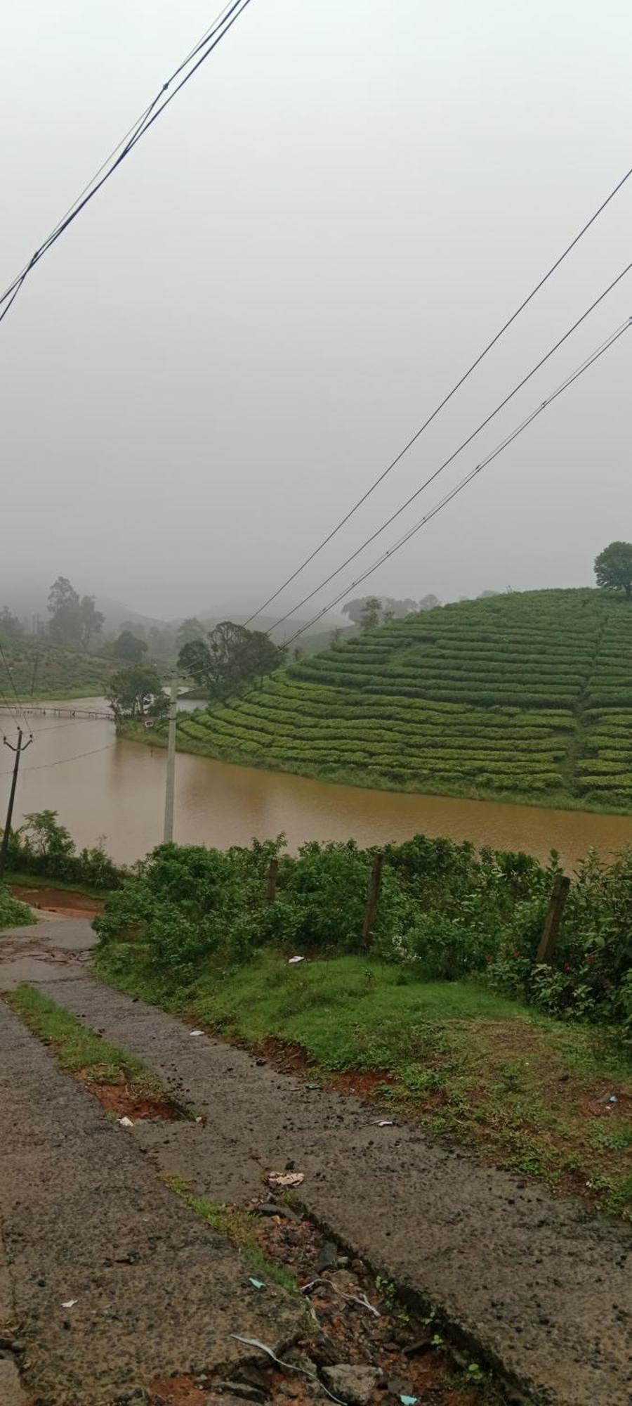 Vagamon Lake Palace Hostel Buitenkant foto