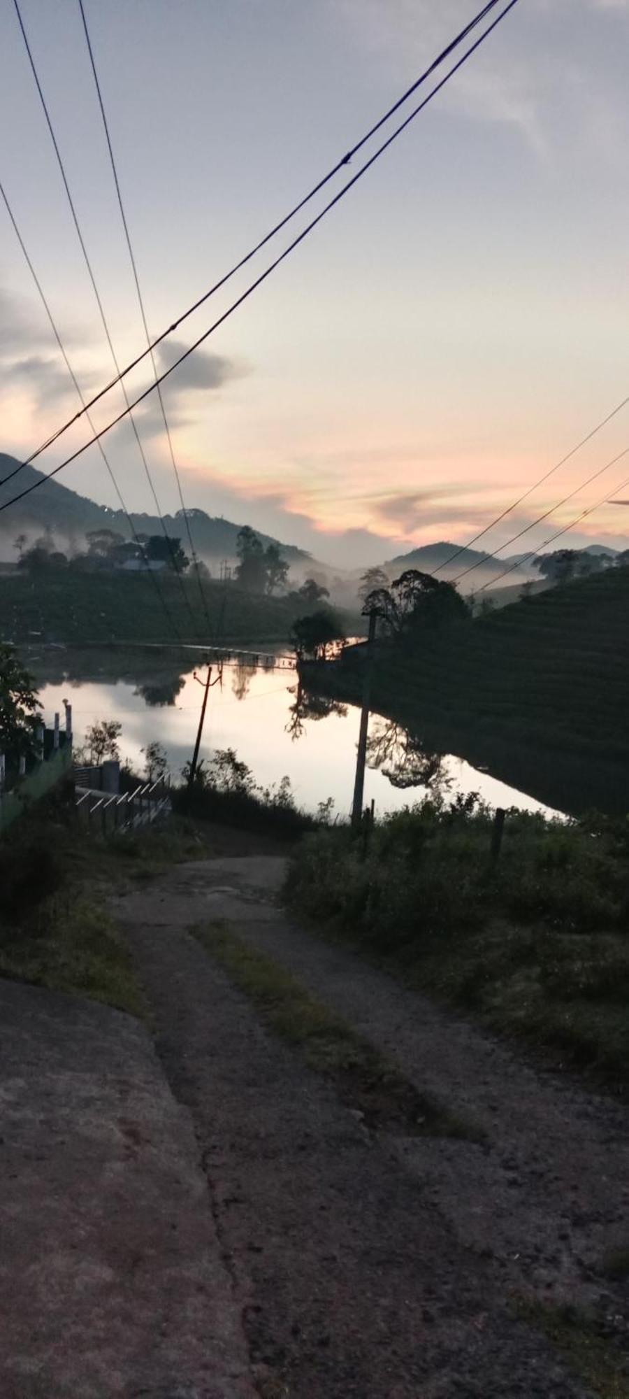 Vagamon Lake Palace Hostel Buitenkant foto